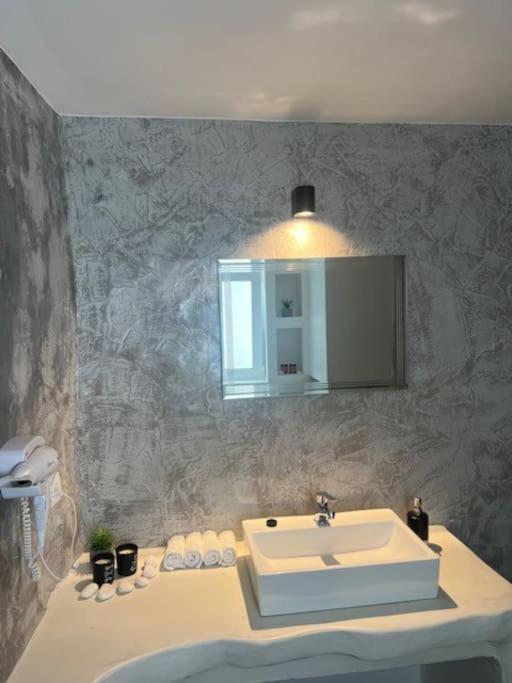 Villa Family Emporio  المظهر الخارجي الصورة